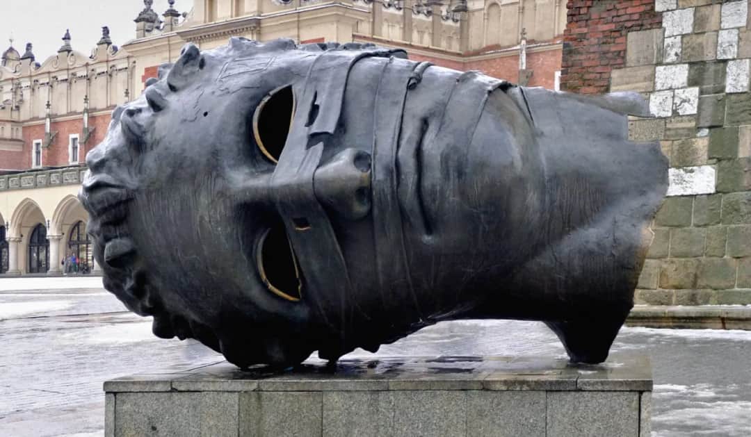 Igor Mitoraj: Czy miał dzieci? Prawda o życiu i spadku rzeźbiarza